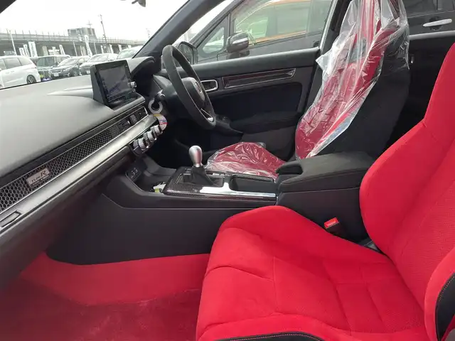 ホンダ シビック タイプR 石川県 2022(令4)年 0.5万km 白 ワンオーナー/純正メモリーナビ/フルセグTV/バックカメラ/LEDヘッドライト/ビルトインETC2.0/純正アルミホイール/スマートキー/ホンダセンシング/レーダークルーズ/リアウイング/保証書/取説/スペアキー