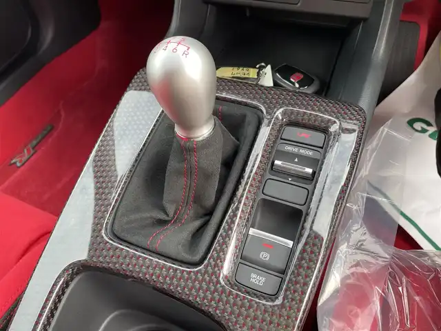 ホンダ シビック タイプR 石川県 2022(令4)年 0.5万km 白 ワンオーナー/純正メモリーナビ/フルセグTV/バックカメラ/LEDヘッドライト/ビルトインETC2.0/純正アルミホイール/スマートキー/ホンダセンシング/レーダークルーズ/リアウイング/保証書/取説/スペアキー