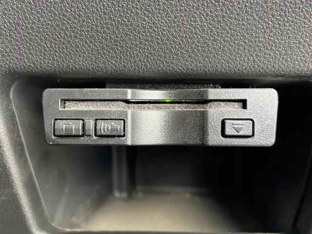 ダイハツ タント カスタム RS トップED SAⅡ 滋賀県 2015(平27)年 7.9万km ディープブルークリスタルマイカ 純正7インチナビ(NSZN-W65D)/(AM/FM/CD/DVD/BT/iPod/USB/HDMI/フルセグTV)/ハーフレザーシート/両側パワースライドドア/バックカメラ/ETC/衝突軽減ブレーキ/横滑り防止装置/革巻きステアリング/ステアリングスイッチ/オートライト/プッシュスタート/純正フロアマット/電格ウインカーミラー/ECOIDLE/LEDヘッドライト