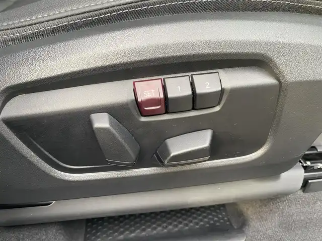 ＢＭＷ ＢＭＷ ２１８ｄ アクティブツアラー エクスクルーシブ 福岡県 2022(令4)年 2.7万km 白 ・1オーナー/・アクティブクルーズコントロール/・純正ナビ/BT/USB/carplay/・全方位カメラ/・黒革シート/シートヒーター/・ドライブレコーダー/・ETC/・純正17AW/・BLIS/・LEDライト