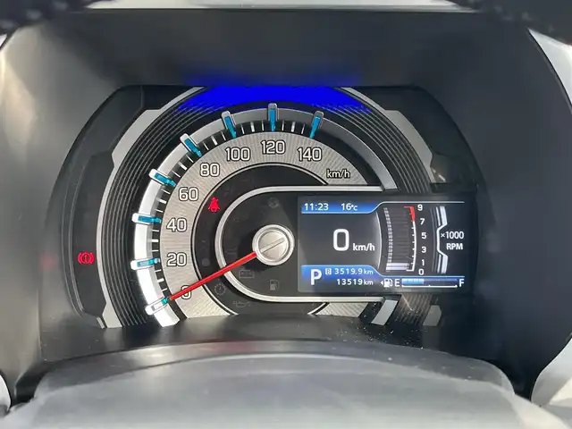 スズキ ハスラー HYBRID X 奈良県 2020(令2)年 1.4万km ピュアホワイトP 純正9インチナビ/（フルセグ/BT/CD/DVD)/全方位モニター/後方コーナーセンサー/衝突軽減システム/レーンキープアシスト/前席シートヒーター/前方ドライブレコーダー/ETC/オートライト/ステアリングスイッチ/LEDヘッドライト/純正15インチAW/保証書/取り扱い説明書