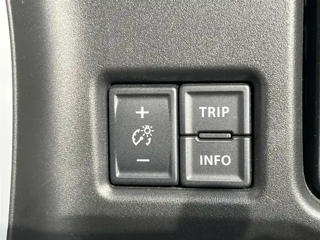 スズキ ハスラー HYBRID X 奈良県 2020(令2)年 1.4万km ピュアホワイトP 純正9インチナビ/（フルセグ/BT/CD/DVD)/全方位モニター/後方コーナーセンサー/衝突軽減システム/レーンキープアシスト/前席シートヒーター/前方ドライブレコーダー/ETC/オートライト/ステアリングスイッチ/LEDヘッドライト/純正15インチAW/保証書/取り扱い説明書