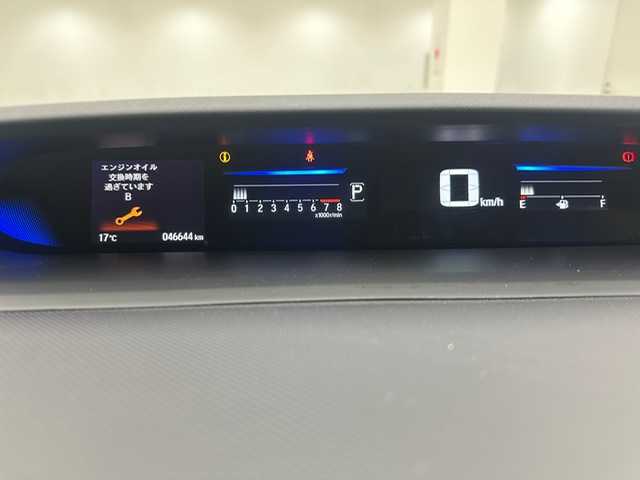 ホンダ ステップワゴン モデューロX ホンダセンシング 兵庫県 2018(平30)年 4.7万km プレミアムスパークルブラックパール ・純正ＳＤナビ　/（CD、DVD、フルセグ、BT、SD、USB）/・バックカメラ　/・ビルトインＥＴＣ　/・ホンダセンシング　/・衝突軽減ブレーキ/・先行車発進お知らせ/・路外逸脱抑制/・レーンキープアシスト　/・追従クルーズコントロール　/・標識認識機能　　/・両側パワースライドドア　/・わくわくゲート/・シートヒーターD/N席　/・ハーフレザーシート/・スマートキー/・アイドリングストップ