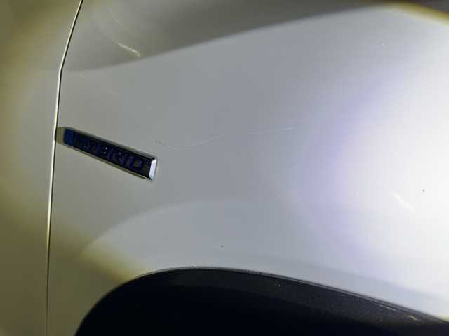 ホンダ ヴェゼル ハイブリッド X 東京都 2015(平27)年 9.7万km ホワイトオーキッドパール HDDナビ/バックカメラ/クルーズコントロール/パドルシフト/フルセグテレビ/BT/SD/CD/DVD/USB/AUX/HDMI/ETC/横滑り防止装置/純正アルミホイール/純正フロアマット/取扱説明書/保証書