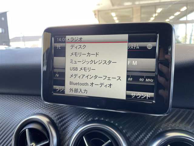 メルセデス・ベンツ Ａ１８０ スポーツ 和歌山県 2014(平26)年 3.7万km 黒 ワンオーナー/純正ナビ/（Bluetooth接続、CD/DVD再生、TV）/BSM/ETC/ACC/純正フロアマット/純正アルミホイール/MTモード付AT/ABS/保証書/取り扱い説明書