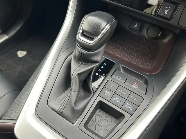 トヨタ ＲＡＶ４ G 福島県 2020(令2)年 3.8万km ホワイトパールクリスタルシャイン 純正ディスプレイオーディオ/【USB/BT/TV】/アラウンドビューモニター/バックカメラ/ドライブレコーダー/ビルトインETC/モデリスタエアロ/パワーバックドア/アダプティブクルーズコントロール/レーンキープアシスト/運転席パワーシート/運転席シートメモリー/ステアリングヒーター/前席シートヒーター/LEDオートライト/純正フロアマット