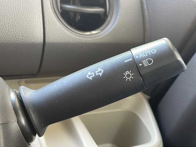 ホンダ Ｎ ＢＯＸ G L ホンダセンシング 高知県 2018(平30)年 3.4万km プラチナホワイトパール 純正8インチナビ/(Bluetooth/CD/SD/DVD/フルセグ)/バックカメラ/ETC/片側パワースライドドア/ホンダセンシング/衝突被害軽減ブレーキ/レーダークルーズコントロール/アイドリングストップ/オートライト/LEDヘッドライト/プッシュスタート/スマートキー/スペアキー1本/純正フロアマット