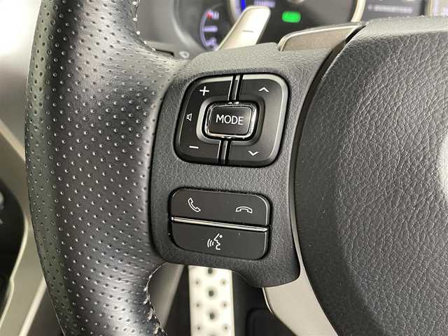 レクサス ＮＸ 300h Fスポーツ 大分県 2020(令2)年 3.5万km グラファイトブラックガラスフレーク 純正ナビ/(CD/DVD/BT/SD/フルセグTV)/バックカメラ/ドライブレコーダー前後/ビルトインＥＴＣ/ＬＥＸＵＳ　Ｓａｆｔｅｙ　Ｓｙｓｔｅｍ/レーダークルーズ/サンルーフ/ＢＳＭ/パワーバックドア/シートヒーター/エアシート/ステアリングヒーター/USB端子/パドルシフト/ステアリングヒーター/コーナーセンサー/オートハイビーム/ステアリングリモコン/置くだけ充電