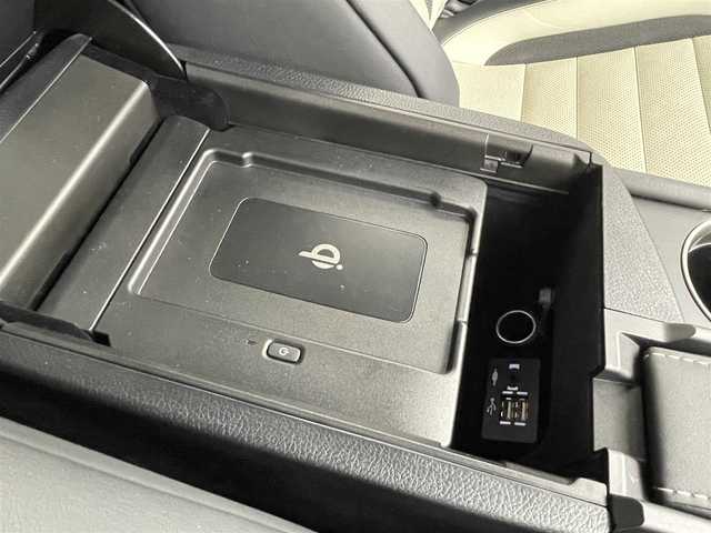 レクサス ＮＸ 300h Fスポーツ 大分県 2020(令2)年 3.5万km グラファイトブラックガラスフレーク 純正ナビ/(CD/DVD/BT/SD/フルセグTV)/バックカメラ/ドライブレコーダー前後/ビルトインＥＴＣ/ＬＥＸＵＳ　Ｓａｆｔｅｙ　Ｓｙｓｔｅｍ/レーダークルーズ/サンルーフ/ＢＳＭ/パワーバックドア/シートヒーター/エアシート/ステアリングヒーター/USB端子/パドルシフト/ステアリングヒーター/コーナーセンサー/オートハイビーム/ステアリングリモコン/置くだけ充電