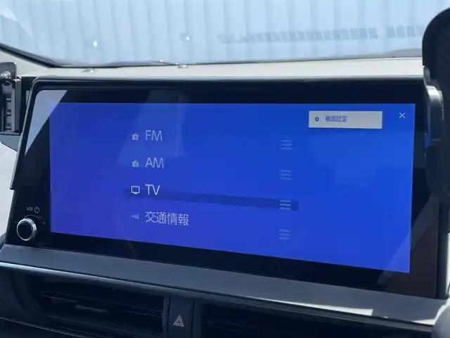 トヨタ プリウス Z 滋賀県 2024(令6)年 1.3万km アティチュードブラックマイカ モデリスタエアロ/12.3型ディスプレイ/・Bluetooth/フルセグ/・HDMI/USB/パノラミックビューモニター/革巻きステアリング/ステアリングリモコン/ETC2.0/前方ドライブレコーダー/レーダークルコン/シートヒーター/シートベンチレーション/パワーシート/置くだけスマホ充電/パワーバックドア/AC100V/オートEV/HV/オートブレーキホールド/トヨタセーフティセンス/・レーンディパーチャーアラート/・ブラインドスポットモニター/・プリクラッシュセーフティー/・プロアクティブトライビングアシスト/・クリアランスソナー/・リヤクロストラフィックアラート/・後方車両接近告知/・リヤカメラディテクション/・安心降車アシスト/・ロードサインアシスト/LEDオートライト/オートハイビーム/スマートキー/プッシュスタート/充電ケーブル