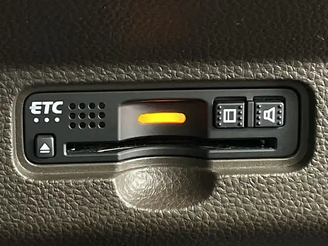 ホンダ Ｎ ＷＧＮ L ホンダセンシング 鹿児島県 2020(令2)年 0.9万km ガーデングリーンM ディスプレイオーディオ（Bluetooth・CD・USB）/バックカメラ/ホンダセンシング/ETC2.0/追従クルーズコントロール/レーンキープアシスト/後方コーナーセンサー/D席シートヒーター/LEDオートライト/オートマチックハイビーム/オートパーキングブレーキ/ブレーキホールド/アイドリングストップ/ステアリングスイッチ/スマートキー/スペアキー/純正フロアマット/純正１４インチアルミホイール