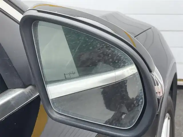 メルセデス・ベンツ ＧＬＣ２２０ d 4マチックスポーツ 本革 埼玉県 2018(平30)年 10.3万km オブシディアンブラック 純正ナビ/サンルーフ/ブルメスター/レザーシート/全席シートヒーター/アラウンドビュー/ヘッドアップディスプレイ/レーンキープ/ステアリングアシスト