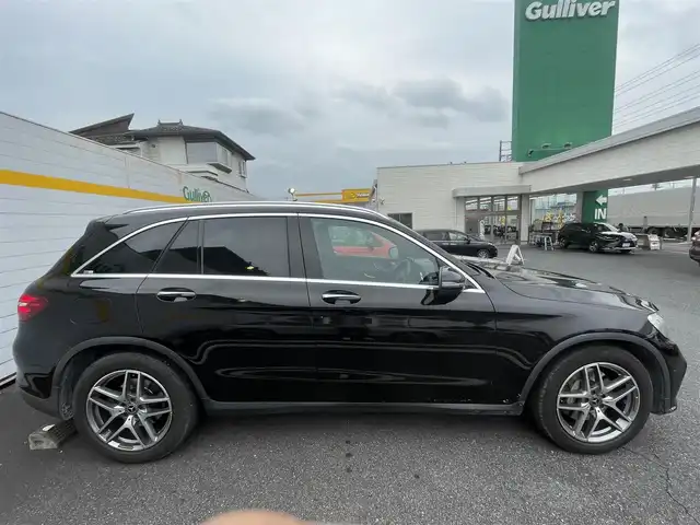 メルセデス・ベンツ ＧＬＣ２２０ d 4マチックスポーツ 本革 埼玉県 2018(平30)年 10.3万km オブシディアンブラック 純正ナビ/サンルーフ/ブルメスター/レザーシート/全席シートヒーター/アラウンドビュー/ヘッドアップディスプレイ/レーンキープ/ステアリングアシスト