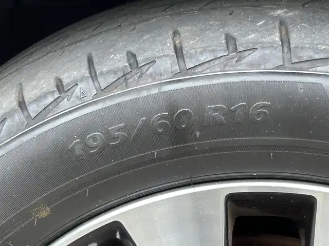 日産 セレナ ハイウェイスター 群馬県 2017(平29)年 8.8万km マルーンレッド 2トーン 純正9型ナビ(MM516D-L)/CD・DVD・BD・SD/USB・BT・フルセグTV/両側パワースライドドア/純正フリップダウンモニター/アラウンドビューモニター/ドライブレコーダー/ビルトインETC/横滑り防止装置/エマージェンシーブレーキ/アイドリングストップ/純正アルミホイール/純正フロアマット