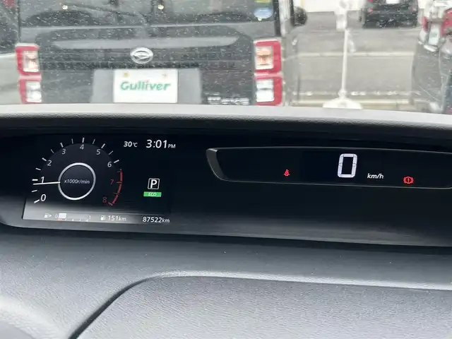 日産 セレナ ハイウェイスター 群馬県 2017(平29)年 8.8万km マルーンレッド 2トーン 純正9型ナビ(MM516D-L)/CD・DVD・BD・SD/USB・BT・フルセグTV/両側パワースライドドア/純正フリップダウンモニター/アラウンドビューモニター/ドライブレコーダー/ビルトインETC/横滑り防止装置/エマージェンシーブレーキ/アイドリングストップ/純正アルミホイール/純正フロアマット