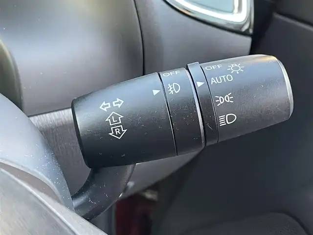 マツダ アクセラ スポーツ 20S ツーリング Lパッケージ 愛知県 2014(平26)年 4.1万km 赤 スマートキー/プッシュスタート/純正メーカーナビ/TV/BT/USB/バックカメラ/衝突軽減システム/レーンキープアシスト/レーダークルーズコントロール/純正ETC/レザーシート/前席シートヒーター /純正フロアマット/ステアリングスイッチ