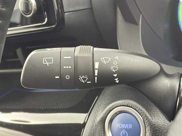 トヨタ ヤリスクロス ハイブリッド Z アドベンチャー 岐阜県 2024(令6)年 3.2万km プラチナホワイトパールマイカ 純正8ディスプレイオーディオ/フルセグ/BT/Miracast/USB/AppleCarPlay/AndroidAuto/パノラミックビューモニター/トヨタセーフティセンス/・プリクラッシュセーフティ/・レーントレーシングアシスト/・レーダークルーズコントロール/・オートマチックハイビーム/・ブラインドスポットモニター/・クリアランスソナー/・リアクロストラフィックアラート/ダウンヒルアシストコントロール/ビルトインETC2.0/ハーフレザーシート/前席パワーヒーター/ハンドルヒーター/LEDオートライト/フォグランプ/純正18インチAW/サイドバイザー/ルーフレール/社外フロアマット/寒冷地仕様/取扱説明書/スペアキー