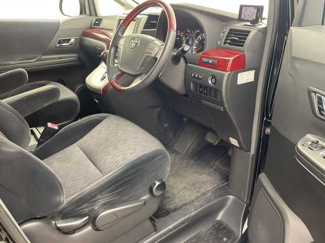 トヨタ アルファード 350S 兵庫県 2010(平22)年 7.2万km ブラック ・純正ナビ（CD/DVD/HDD/TV/AUX)/・両側パワースライドドア/・サンルーフ/・ビルトインETC/・AC100V電源/・社外レーダー探知機/・クルーズコントロール/・コーナーセンサー/・AFS/・HIDヘッドライト/・フォグライト/・オートライト/・バックカメラ/・純正18インチAW/・プッシュスタート/・スマートキー/・カーテンエアバック/・Wエアコン/・MTモード付AT/・ドアバイザー/・電動格納ミラー/・純正フロアマット