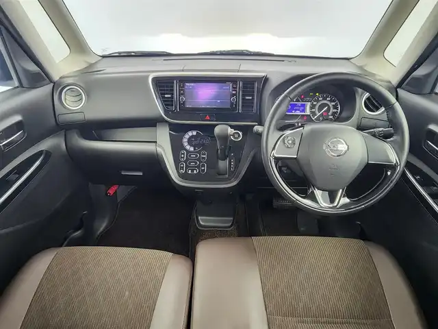 日産 デイズ ルークス HWS X Vセレクション 愛知県 2018(平30)年 4.6万km プレミアムパープルP 純正SDナビ/　　CD/DVD/Bluetooth/フルセグTV/アラウンドビューモニター/ETC/ドライブレコーダー/革巻きステアリング/ステアリングリモコン/ハーフレザーシート/両側パワースライドドア/横滑り防止装置/衝突軽減システム/オートマチックハイビーム/コーナーセンサー/LEDヘッドライト/フォグランプ/純正15インチアルミホイール/スマートキー