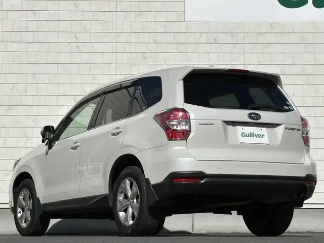 スバル フォレスター 2．0i－L アイサイト 岩手県 2015(平27)年 5.8万km クリスタルホワイトP 禁煙車/4WD/アイサイトver.3/前席シートヒーター/前席パワーシート/追従型クルーズコントロール/社外ナビ/→フルセグTV/Bluetooth/CD/DVD/FM/AM/バックカメラ/ステアリングスイッチ/横滑り防止装置/レーンキープアシスト/衝突軽減システム/X-MODE/オートライト/フォグライト/〇プッシュスタート/〇パドルシフト/〇電動格納ミラー/〇ウィンカーミラー/〇ドアバイザー/〇フロアマット/〇シガーソケット/〇USBポート/〇スマートキー/スマートキー/ETC/前後ドライブレコーダー