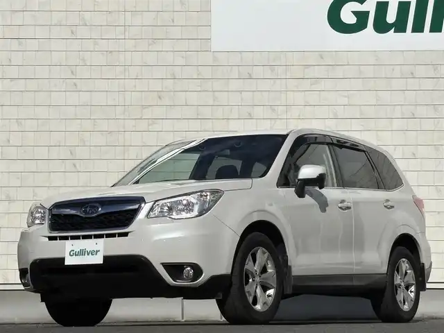 スバル フォレスター 2．0i－L アイサイト 岩手県 2015(平27)年 5.8万km クリスタルホワイトP 禁煙車/4WD/アイサイトver.3/前席シートヒーター/前席パワーシート/追従型クルーズコントロール/社外ナビ/→フルセグTV/Bluetooth/CD/DVD/FM/AM/バックカメラ/ステアリングスイッチ/横滑り防止装置/レーンキープアシスト/衝突軽減システム/X-MODE/オートライト/フォグライト/〇プッシュスタート/〇パドルシフト/〇電動格納ミラー/〇ウィンカーミラー/〇ドアバイザー/〇フロアマット/〇シガーソケット/〇USBポート/〇スマートキー/スマートキー/ETC/前後ドライブレコーダー