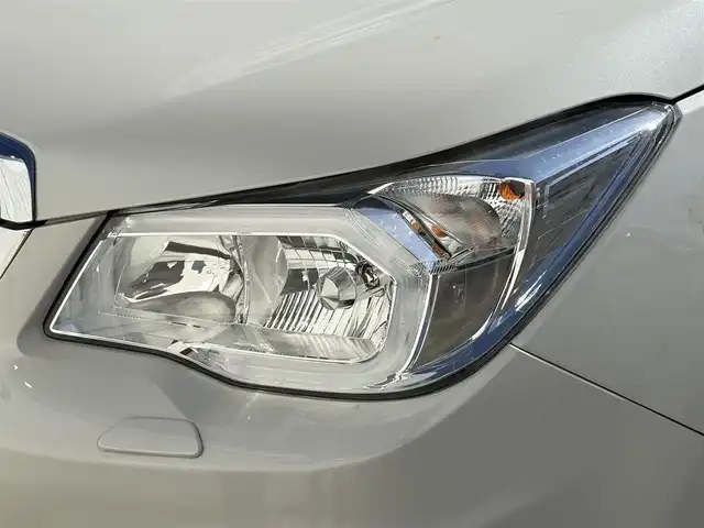 スバル フォレスター 2．0i－L アイサイト 岩手県 2015(平27)年 5.8万km クリスタルホワイトP 禁煙車/4WD/アイサイトver.3/前席シートヒーター/前席パワーシート/追従型クルーズコントロール/社外ナビ/→フルセグTV/Bluetooth/CD/DVD/FM/AM/バックカメラ/ステアリングスイッチ/横滑り防止装置/レーンキープアシスト/衝突軽減システム/X-MODE/オートライト/フォグライト/〇プッシュスタート/〇パドルシフト/〇電動格納ミラー/〇ウィンカーミラー/〇ドアバイザー/〇フロアマット/〇シガーソケット/〇USBポート/〇スマートキー/スマートキー/ETC/前後ドライブレコーダー