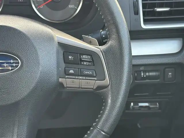 スバル フォレスター 2．0i－L アイサイト 岩手県 2015(平27)年 5.8万km クリスタルホワイトP 禁煙車/4WD/アイサイトver.3/前席シートヒーター/前席パワーシート/追従型クルーズコントロール/社外ナビ/→フルセグTV/Bluetooth/CD/DVD/FM/AM/バックカメラ/ステアリングスイッチ/横滑り防止装置/レーンキープアシスト/衝突軽減システム/X-MODE/オートライト/フォグライト/〇プッシュスタート/〇パドルシフト/〇電動格納ミラー/〇ウィンカーミラー/〇ドアバイザー/〇フロアマット/〇シガーソケット/〇USBポート/〇スマートキー/スマートキー/ETC/前後ドライブレコーダー