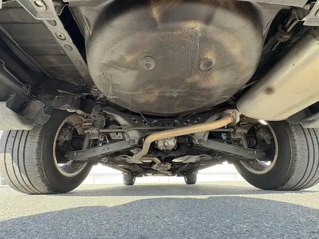 スバル フォレスター 2．0i－L アイサイト 岩手県 2015(平27)年 5.8万km クリスタルホワイトP 禁煙車/4WD/アイサイトver.3/前席シートヒーター/前席パワーシート/追従型クルーズコントロール/社外ナビ/→フルセグTV/Bluetooth/CD/DVD/FM/AM/バックカメラ/ステアリングスイッチ/横滑り防止装置/レーンキープアシスト/衝突軽減システム/X-MODE/オートライト/フォグライト/〇プッシュスタート/〇パドルシフト/〇電動格納ミラー/〇ウィンカーミラー/〇ドアバイザー/〇フロアマット/〇シガーソケット/〇USBポート/〇スマートキー/スマートキー/ETC/前後ドライブレコーダー