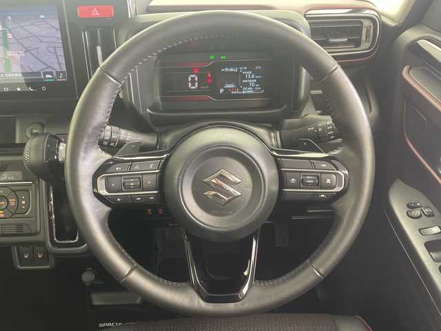スズキ スペーシア カスタム HYBRID XS ターボ 愛知県 2024(令6)年 1万km ピュアホワイトP 9インチメーカーナビ/(Bluetooth/フルセグ/AppelCarplay)/スズキセーフティーサポート/・アダプティブクルーズコントロール/・全方位カメラ/・レーンキープアシスト/・誤発進抑制機能/4WD/衝突軽減ブレーキ/標識認識/ヘッドアップディスプレイ/両側電動スライドドア/LEDオートライト/前後ドライブレコーダー/オートハイビーム/フォグ/ハーフレザーシート/シートヒーター/ステアリングヒーター/パドルシフト/電動パーキング/ブレーキホールド/USB
