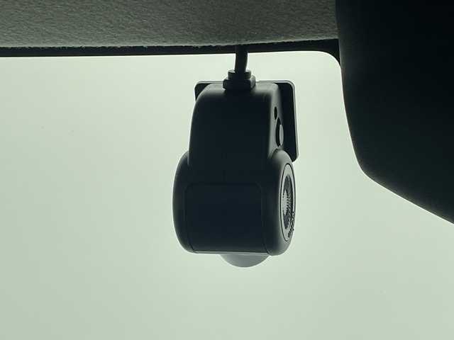 スズキ スペーシア カスタム HYBRID XS ターボ 愛知県 2024(令6)年 1万km ピュアホワイトP 9インチメーカーナビ/(Bluetooth/フルセグ/AppelCarplay)/スズキセーフティーサポート/・アダプティブクルーズコントロール/・全方位カメラ/・レーンキープアシスト/・誤発進抑制機能/4WD/衝突軽減ブレーキ/標識認識/ヘッドアップディスプレイ/両側電動スライドドア/LEDオートライト/前後ドライブレコーダー/オートハイビーム/フォグ/ハーフレザーシート/シートヒーター/ステアリングヒーター/パドルシフト/電動パーキング/ブレーキホールド/USB