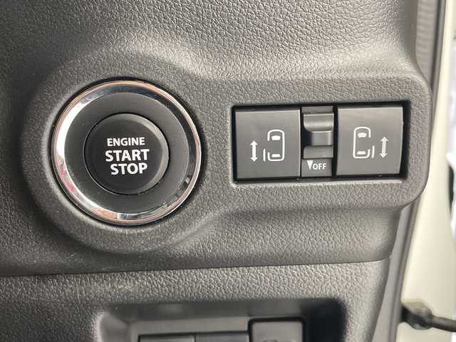 スズキ スペーシア カスタム HYBRID XS ターボ 愛知県 2024(令6)年 1万km ピュアホワイトP 9インチメーカーナビ/(Bluetooth/フルセグ/AppelCarplay)/スズキセーフティーサポート/・アダプティブクルーズコントロール/・全方位カメラ/・レーンキープアシスト/・誤発進抑制機能/4WD/衝突軽減ブレーキ/標識認識/ヘッドアップディスプレイ/両側電動スライドドア/LEDオートライト/前後ドライブレコーダー/オートハイビーム/フォグ/ハーフレザーシート/シートヒーター/ステアリングヒーター/パドルシフト/電動パーキング/ブレーキホールド/USB