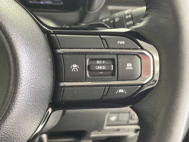 スズキ スペーシア カスタム HYBRID XS ターボ 愛知県 2024(令6)年 1万km ピュアホワイトP 9インチメーカーナビ/(Bluetooth/フルセグ/AppelCarplay)/スズキセーフティーサポート/・アダプティブクルーズコントロール/・全方位カメラ/・レーンキープアシスト/・誤発進抑制機能/4WD/衝突軽減ブレーキ/標識認識/ヘッドアップディスプレイ/両側電動スライドドア/LEDオートライト/前後ドライブレコーダー/オートハイビーム/フォグ/ハーフレザーシート/シートヒーター/ステアリングヒーター/パドルシフト/電動パーキング/ブレーキホールド/USB