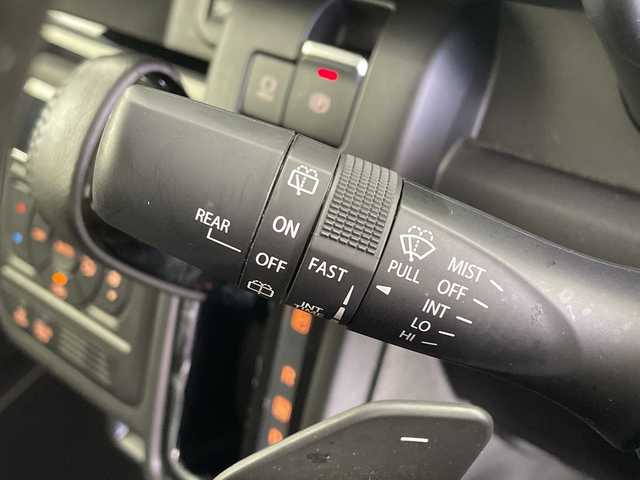 スズキ スペーシア カスタム HYBRID XS ターボ 愛知県 2024(令6)年 1万km ピュアホワイトP 9インチメーカーナビ/(Bluetooth/フルセグ/AppelCarplay)/スズキセーフティーサポート/・アダプティブクルーズコントロール/・全方位カメラ/・レーンキープアシスト/・誤発進抑制機能/4WD/衝突軽減ブレーキ/標識認識/ヘッドアップディスプレイ/両側電動スライドドア/LEDオートライト/前後ドライブレコーダー/オートハイビーム/フォグ/ハーフレザーシート/シートヒーター/ステアリングヒーター/パドルシフト/電動パーキング/ブレーキホールド/USB