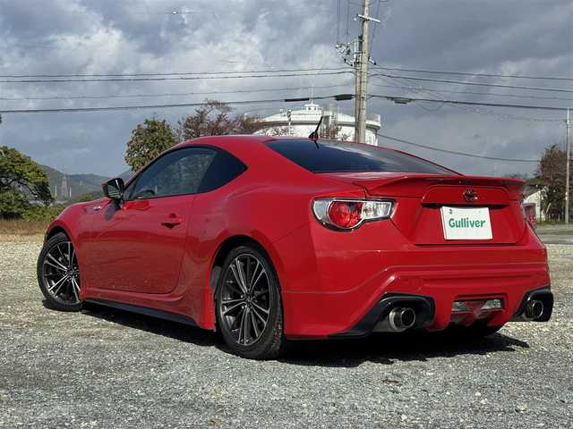 トヨタ ８６ GT 兵庫県 2014(平26)年 5.8万km ライトニングレッド HKSスーパーエキゾーストシステム/(エキゾーストマニホールド＆ハイパワースペックLマフラー)/VALENTIヘッドライト/TRDエアロ(F/S/RU)/D2ジャパンサスペンション/社外ナビ/フルセグTV/バックカメラ/純正18インチAW