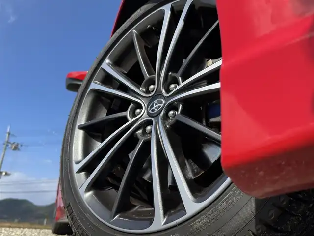 トヨタ ８６ GT 兵庫県 2014(平26)年 5.8万km ライトニングレッド HKSスーパーエキゾーストシステム/(エキゾーストマニホールド＆ハイパワースペックLマフラー)/VALENTIヘッドライト/TRDエアロ(F/S/RU)/D2ジャパンサスペンション/社外ナビ/フルセグTV/バックカメラ/純正18インチAW