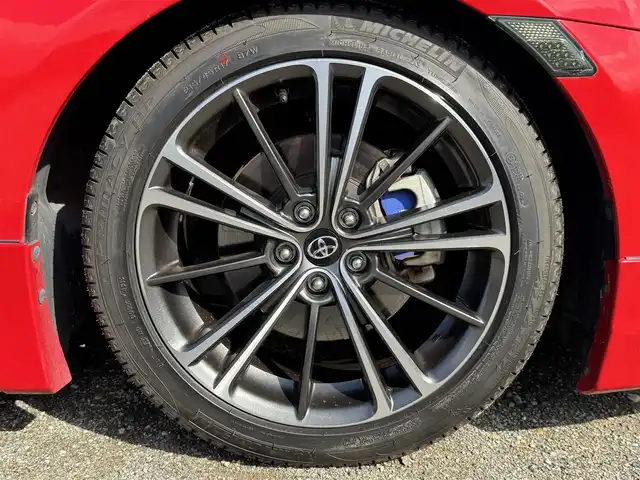 トヨタ ８６ GT 兵庫県 2014(平26)年 5.8万km ライトニングレッド HKSスーパーエキゾーストシステム/(エキゾーストマニホールド＆ハイパワースペックLマフラー)/VALENTIヘッドライト/TRDエアロ(F/S/RU)/D2ジャパンサスペンション/社外ナビ/フルセグTV/バックカメラ/純正18インチAW