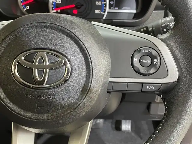 トヨタ ルーミー カスタムG 岩手県 2025(令7)年 0.3万km ファイアークォーツレッドM ワンオーナー/４WD/パノラミックビューモニター/両側パワースライドドア/スマートアシスト/衝突回避支援ブレーキ/レーンアシスト/アダプティブクルーズコントロール/ブレーキ制御付き誤発進抑制機能/先行車発信お知らせ機能/標識認識機能/アダプティブドライビングビーム/コーナーセンサー/横滑り防止装置/アイドリングストップ/ロールサンシェード/純正ディスプレイオーディオ/フルセグTV/AppleCarPlay・AndroidAuto/ETC2.0/ドライブレコーダー/LEDヘッドランプ/純正14インチアルミホイール