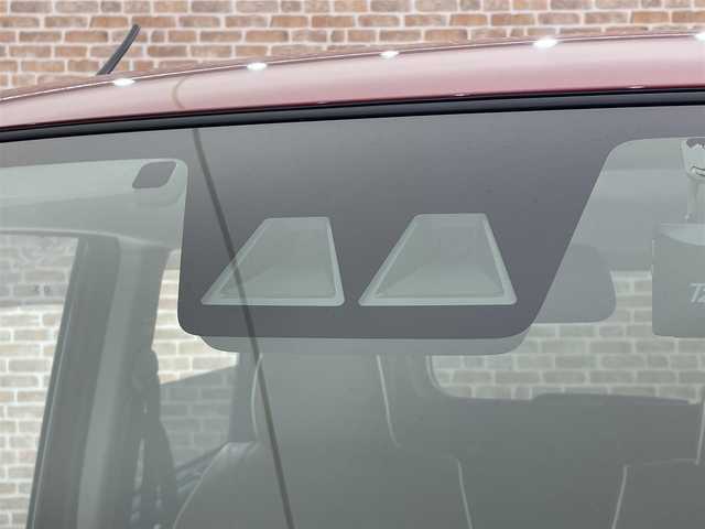 トヨタ ルーミー カスタムG 岩手県 2025(令7)年 0.3万km ファイアークォーツレッドM ワンオーナー/４WD/パノラミックビューモニター/両側パワースライドドア/スマートアシスト/衝突回避支援ブレーキ/レーンアシスト/アダプティブクルーズコントロール/ブレーキ制御付き誤発進抑制機能/先行車発信お知らせ機能/標識認識機能/アダプティブドライビングビーム/コーナーセンサー/横滑り防止装置/アイドリングストップ/ロールサンシェード/純正ディスプレイオーディオ/フルセグTV/AppleCarPlay・AndroidAuto/ETC2.0/ドライブレコーダー/LEDヘッドランプ/純正14インチアルミホイール