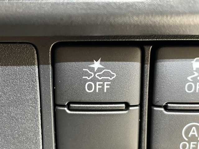 トヨタ ルーミー カスタムG 岩手県 2025(令7)年 0.3万km ファイアークォーツレッドM ワンオーナー/４WD/パノラミックビューモニター/両側パワースライドドア/スマートアシスト/衝突回避支援ブレーキ/レーンアシスト/アダプティブクルーズコントロール/ブレーキ制御付き誤発進抑制機能/先行車発信お知らせ機能/標識認識機能/アダプティブドライビングビーム/コーナーセンサー/横滑り防止装置/アイドリングストップ/ロールサンシェード/純正ディスプレイオーディオ/フルセグTV/AppleCarPlay・AndroidAuto/ETC2.0/ドライブレコーダー/LEDヘッドランプ/純正14インチアルミホイール