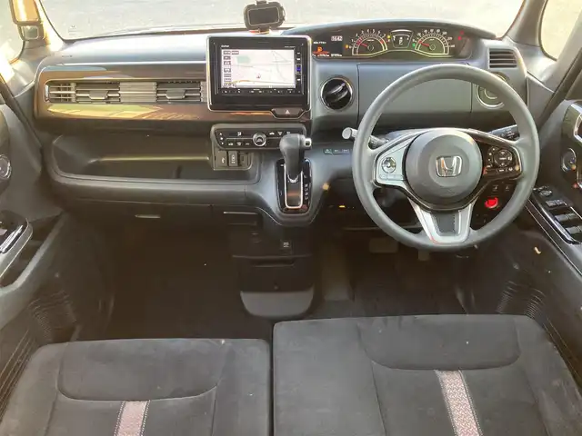 ホンダ Ｎ ＢＯＸ カスタム G L ホンダセンシング 福岡県 2018(平30)年 7.2万km シャイニンググレーM クルーズコントロール/車線逸脱防止支援システム/衝突軽減ブレーキ/両側パワースライドドア/純正Gathersナビ/フルセグTV/Bluetoothオーディオ/バックカメラ/ETC/純正フロアマット/プッシュスタートボタン/スマートキー