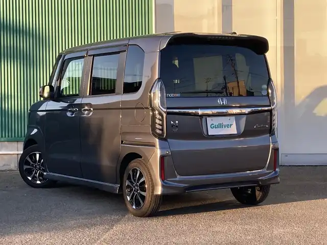 ホンダ Ｎ ＢＯＸ カスタム G L ホンダセンシング 福岡県 2018(平30)年 7.2万km シャイニンググレーM クルーズコントロール/車線逸脱防止支援システム/衝突軽減ブレーキ/両側パワースライドドア/純正Gathersナビ/フルセグTV/Bluetoothオーディオ/バックカメラ/ETC/純正フロアマット/プッシュスタートボタン/スマートキー