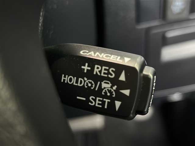 トヨタ アルファード S 岐阜県 2020(令2)年 8.9万km スパークリングブラックパールクリスタルシャイン 純正メーカーナビ/フルセグTV/AM/FM/BT/バックカメラ/ビルトインETC/デジタルインナーミラー/ブラインドスポットモニター/アダプティブクルーズコントロール/ドライブレコーダー/両側電動スライドドア/オットマン/オートライト/プッシュスタート/スマートキー/横滑り防止装置/レーントレーシングアシスト/クリアランスソナー/パーキングサポートブレーキ/プリクラッシュセーフティー/ロードサインアシスト/後退時交差車両検知警報システム/先行車発進告知/NANOE(ナノイー)/純正フロアマット/革巻きステアリング/ISOFIX