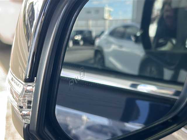 トヨタ アルファード S 岐阜県 2020(令2)年 8.9万km スパークリングブラックパールクリスタルシャイン 純正メーカーナビ/フルセグTV/AM/FM/BT/バックカメラ/ビルトインETC/デジタルインナーミラー/ブラインドスポットモニター/アダプティブクルーズコントロール/ドライブレコーダー/両側電動スライドドア/オットマン/オートライト/プッシュスタート/スマートキー/横滑り防止装置/レーントレーシングアシスト/クリアランスソナー/パーキングサポートブレーキ/プリクラッシュセーフティー/ロードサインアシスト/後退時交差車両検知警報システム/先行車発進告知/NANOE(ナノイー)/純正フロアマット/革巻きステアリング/ISOFIX