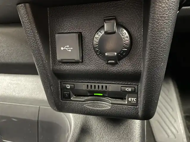 トヨタ グランエース プレミアム 宮城県 2020(令2)年 4.9万km ブラック 純正ナビ/全周囲カメラ/デジタルインナーミラー/ＢＳＭ/ＲＣＴＡ/追従クルーズコントロール/クリアランスソナー/ベージュ革シート/両側パワースライドドア/シートヒーター/前席パワーシート/ＥＴＣ/禁煙車