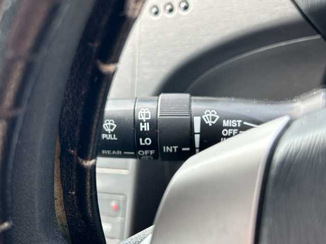 トヨタ プリウス S 鹿児島県 2013(平25)年 3.9万km ライトパープルマイカ ドライブレコーダー/純正ナビ/TV/バックカメラ/ワンオーナー/プッシュスタート/スマートキー/スペアキー/Bluetooth接続/横滑り防止装置/カーテンエアバッグ/LEDヘッドライト