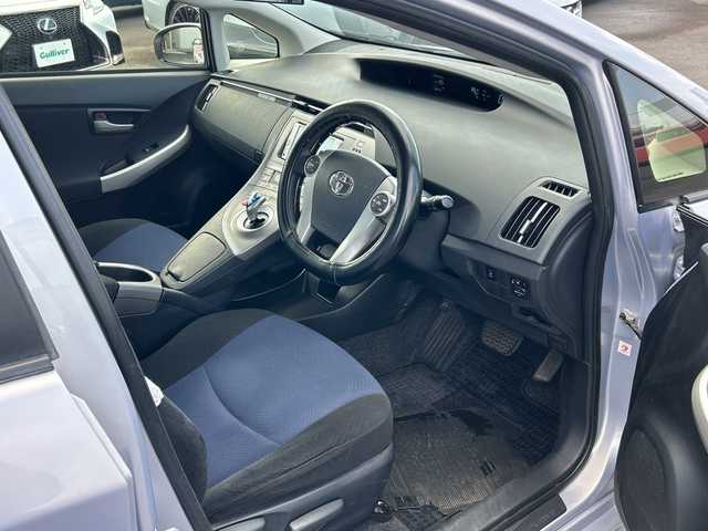 トヨタ プリウス S 鹿児島県 2013(平25)年 3.9万km ライトパープルマイカ ドライブレコーダー/純正ナビ/TV/バックカメラ/ワンオーナー/プッシュスタート/スマートキー/スペアキー/Bluetooth接続/横滑り防止装置/カーテンエアバッグ/LEDヘッドライト