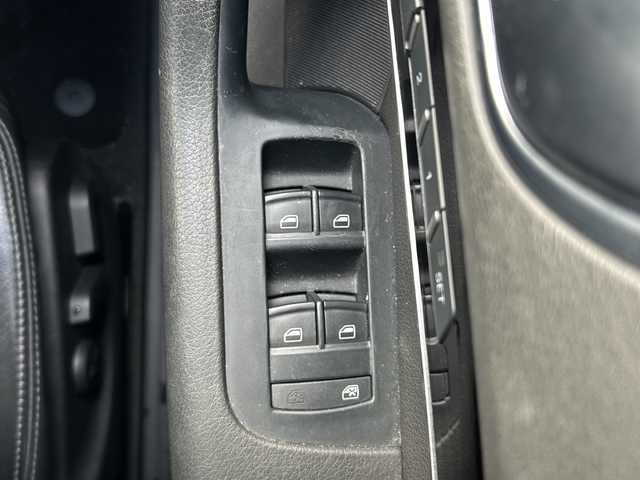 アウディ Ａ６ 2．8 FSI クワトロ 道東・釧路十勝 2010(平22)年 10.3万km 黒 4WD/寒冷地仕様/純正SDナビ/（SD/CD/DVD/フルセグ）/追従型クルーズコントロール/サンルーフ/エアロパーツ/パワーシート/全席シートヒーター/本革レザーシート/LEDヘッドライト/オートライト/前後コーナーセンサー/フロアマット