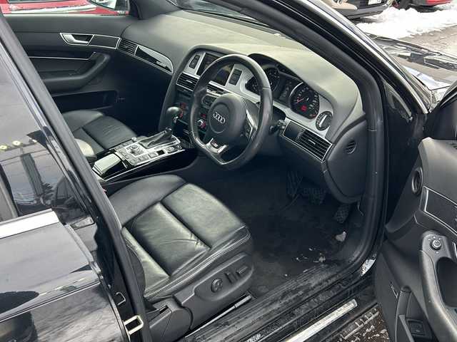 アウディ Ａ６ 2．8 FSI クワトロ 道東・釧路十勝 2010(平22)年 10.3万km 黒 4WD/寒冷地仕様/純正SDナビ/（SD/CD/DVD/フルセグ）/追従型クルーズコントロール/サンルーフ/エアロパーツ/パワーシート/全席シートヒーター/本革レザーシート/LEDヘッドライト/オートライト/前後コーナーセンサー/フロアマット