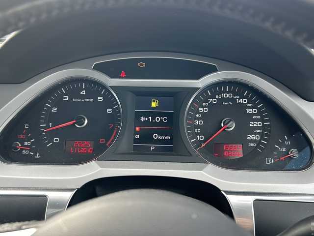 アウディ Ａ６ 2．8 FSI クワトロ 道東・釧路十勝 2010(平22)年 10.3万km 黒 4WD/寒冷地仕様/純正SDナビ/（SD/CD/DVD/フルセグ）/追従型クルーズコントロール/サンルーフ/エアロパーツ/パワーシート/全席シートヒーター/本革レザーシート/LEDヘッドライト/オートライト/前後コーナーセンサー/フロアマット