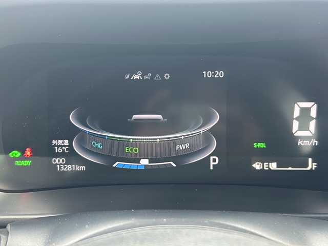 トヨタ ライズ Z 石川県 2022(令4)年 1.4万km ナチュラルベージュマイカM ワンオーナー/スマートアシスト/・衝突回避支援ブレーキ機能/・アダプティブドライビングビーム/・アダプティブクルーズコントロール/・コーナーセンサー/・サイドビューランプ/・レーンキープコントロール/ディスプレイオーディオパッケージ/・9インチディスプレイオーディオ/【Bluetooth・AppleCarplay・フルセグTV・HDMI】/・ステアリングスイッチ/・バックカメラ/前後ドライブレコーダー/前席シートヒーター/横滑り防止機能/ステアリングスイッチ/LEDへッドライト/・LEDフォグランプ/・オートライト/・オートハイビーム/スマートキー/・スペアキー/・プッシュスタート/電動格納ミラー/純正ドアバイザー/新車時保証書/取扱説明書/社外スタッドレスタイヤ車載